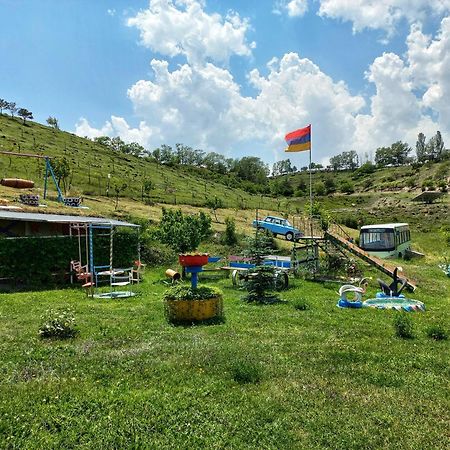 Hyuratun Gavarum Arevik Villa Artsvakar Ruang foto