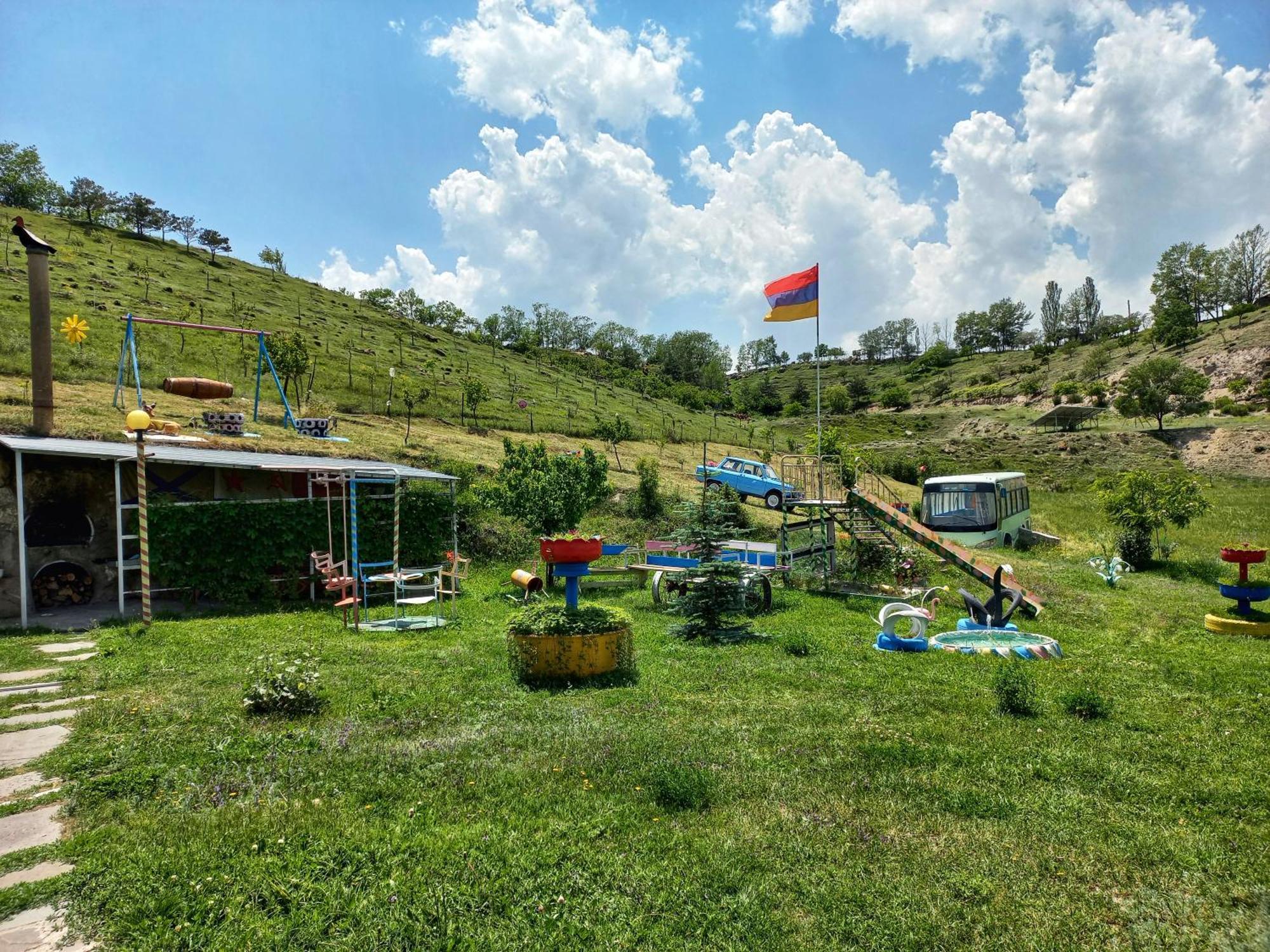 Hyuratun Gavarum Arevik Villa Artsvakar Ruang foto